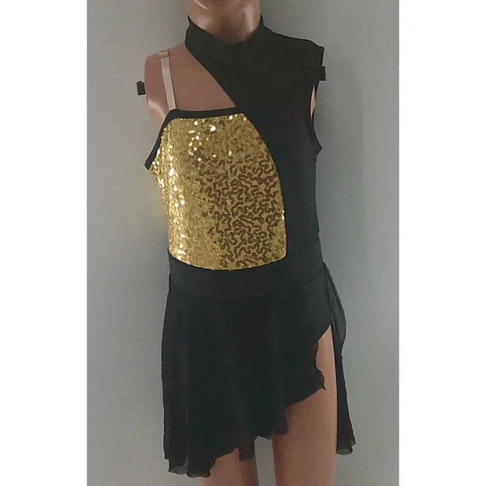 Pre-Owned Dance Costume ieffiel  Small Child Black Halter Lyrical Sequin